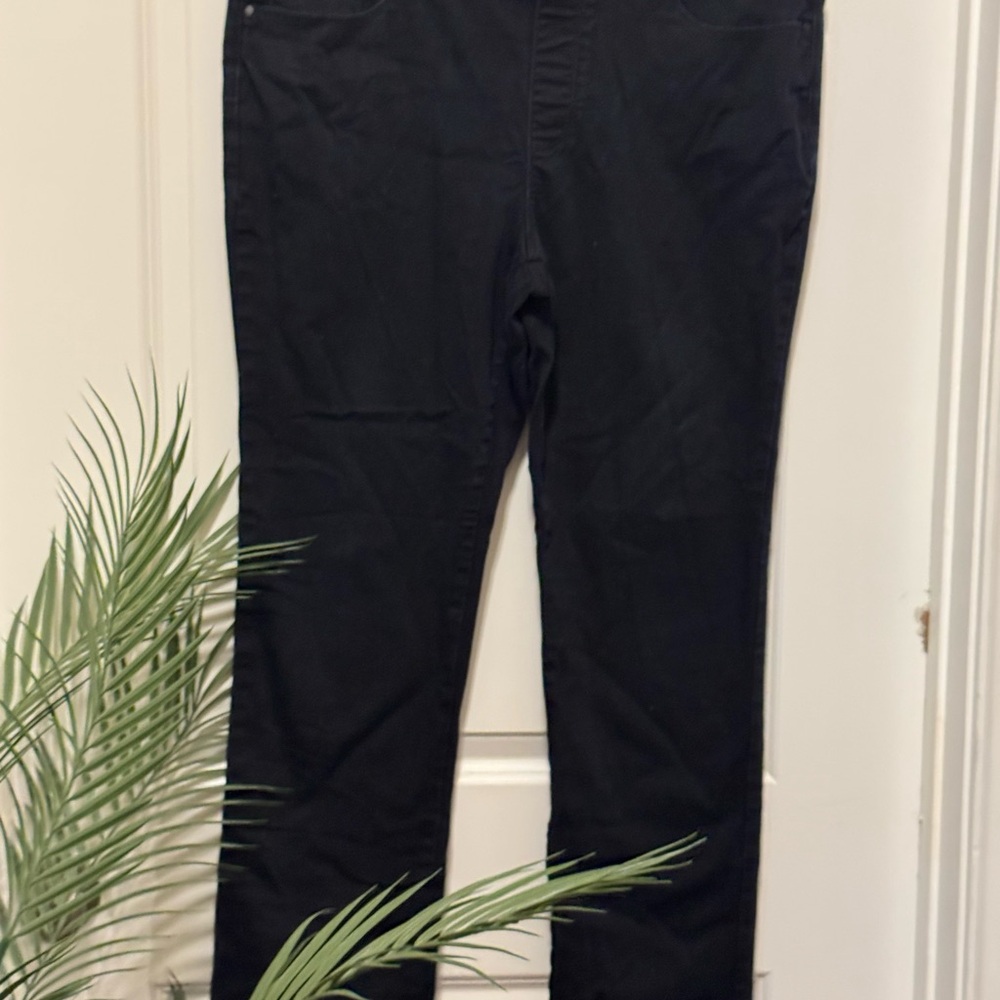 Liz Claiborne Black Skinny Pants